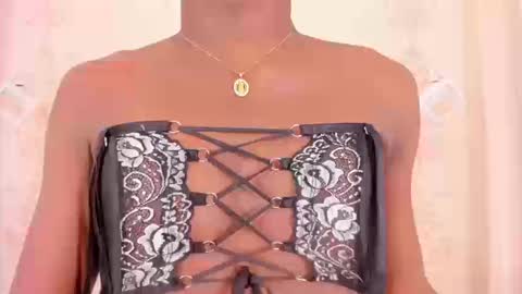 Daphne online show from September 25, 2025, 2:10 pm