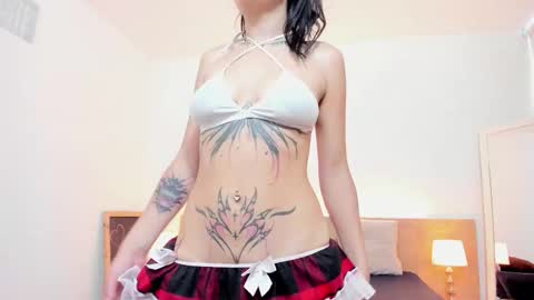 Snapshot of dapphne_blake chatting on November 18, 2025, 7:51 pm dapphne online show from November 18, 2025, 7:51 pm