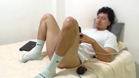 Darekgates online show from February 26, 2025, 2:14 pm