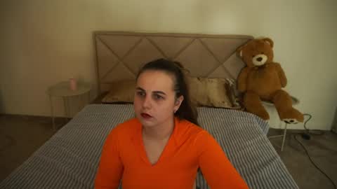 Snapshot of dariacalm chatting on May 17, 2026, 7:32 pm Daria online show from May 17, 2026, 7:32 pm
