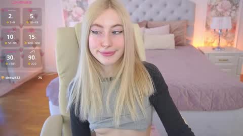 Snapshot of dariadelly chatting on April 5, 2026, 12:46 pm dariadelly online show from April 5, 2026, 12:46 pm