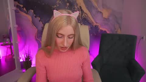 Snapshot of dariadelly chatting on May 7, 2026, 1:05 pm dariadelly online show from May 7, 2026, 1:05 pm