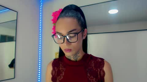 Snapshot of darianna_atehortua chatting on April 30, 2026, 9:30 pm Dary online show from April 30, 2026, 9:30 pm