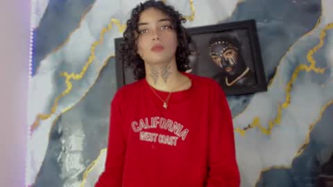 Snapshot of darianna_atehortua chatting on June 14, 2026, 1:35 pm Dary online show from June 14, 2026, 1:35 pm