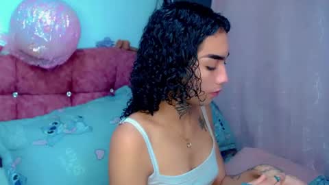 Snapshot of darianna_atehortua chatting on July 8, 2026, 5:39 pm Dary online show from July 8, 2026, 5:39 pm