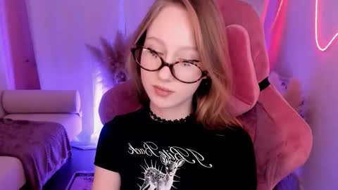 Daria Tate online show from December 20, 2025, 12:56 pm