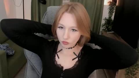 Snapshot of dariatate chatting on April 22, 2026, 1:01 pm Daria Tate online show from April 22, 2026, 1:01 pm