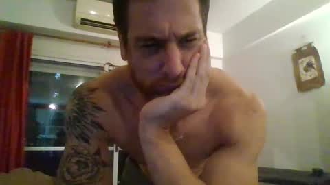 Snapshot of dariensur chatting on January 28, 2025, 1:39 am Darien online show from January 28, 2025, 1:39 am