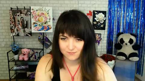 Snapshot of darina_m_ chatting on February 20, 2025, 8:50 am Darina online show from February 20, 2025, 8:50 am