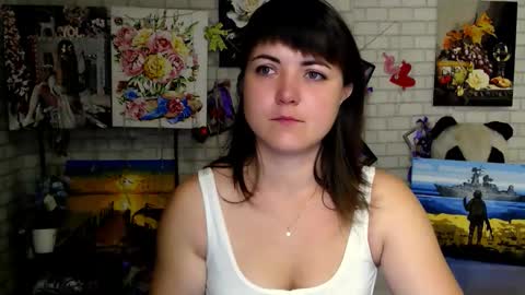 Snapshot of darina_m_ chatting on October 12, 2025, 3:38 am Darina online show from October 12, 2025, 3:38 am