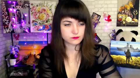 Snapshot of darina_m_ chatting on October 18, 2025, 4:59 am Darina online show from October 18, 2025, 4:59 am