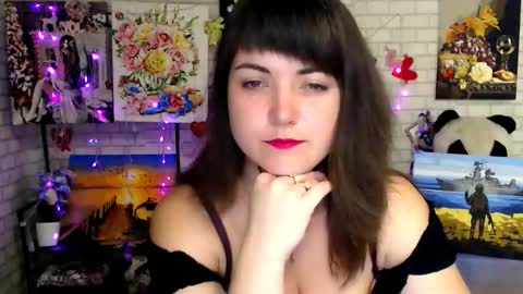 Snapshot of darina_m_ chatting on October 19, 2025, 4:46 am Darina online show from October 19, 2025, 4:46 am