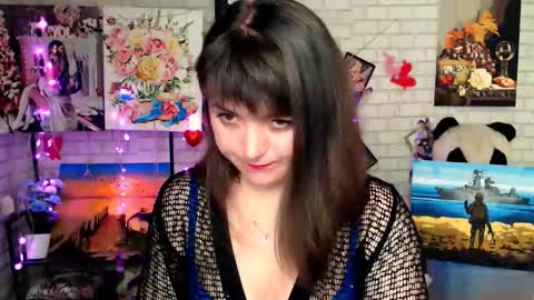 Snapshot of darina_m_ chatting on November 16, 2025, 7:14 am Darina online show from November 16, 2025, 7:14 am