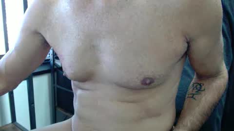 DaringDee75 online show from January 7, 2025, 4:37 pm