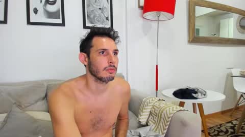 Snapshot of dariocam_k chatting on February 9, 2025, 4:36 am andres online show from February 9, 2025, 4:36 am