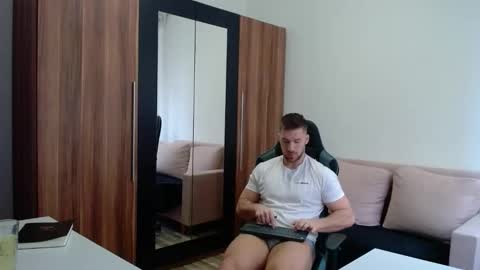 Snapshot of darius_94 chatting on April 17, 2026, 6:38 am darius_94 online show from April 17, 2026, 6:38 am