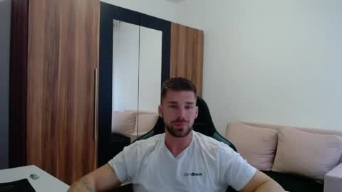 Snapshot of darius_94 chatting on April 18, 2026, 1:37 pm darius_94 online show from April 18, 2026, 1:37 pm