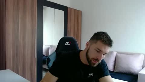 Snapshot of darius_94 chatting on May 25, 2026, 9:59 am darius_94 online show from May 25, 2026, 9:59 am
