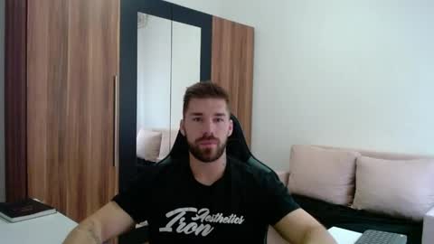 Snapshot of darius_94 chatting on May 31, 2026, 4:42 am darius_94 online show from May 31, 2026, 4:42 am