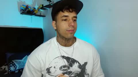 Darius Phoenix  online show from March 12, 2026, 7:53 pm