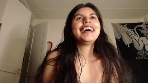 Moony online show from March 10, 2025, 5:33 am