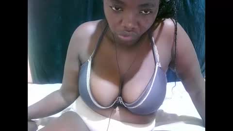 Snapshot of dark_anggel chatting on September 18, 2025, 5:04 pm dark_anggel online show from September 18, 2025, 5:04 pm