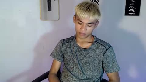 Snapshot of dark_babe chatting on August 1, 2026, 5:18 am dark_babe online show from August 1, 2026, 5:18 am