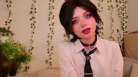 Snapshot of dark_diva chatting on August 4, 2026, 9:06 pm Diva online show from August 4, 2026, 9:06 pm