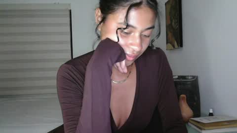 Snapshot of dark_enchantress_ chatting on July 2, 2026, 3:23 am Sofia online show from July 2, 2026, 3:23 am