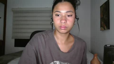 Snapshot of dark_enchantress_ chatting on July 8, 2026, 2:38 am Sofia online show from July 8, 2026, 2:38 am
