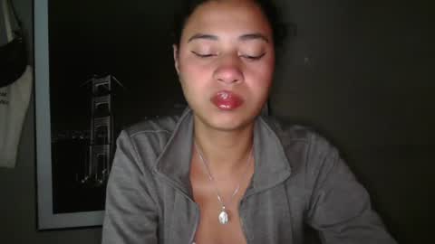 Snapshot of dark_enchantress_ chatting on July 29, 2026, 2:21 am Sofia online show from July 29, 2026, 2:21 am