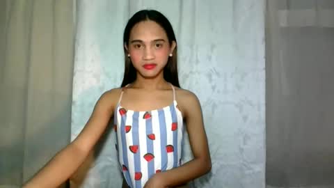 Snapshot of dark_hurohuro19 chatting on December 11, 2024, 11:00 pm LIANNA online show from December 11, 2024, 11:00 pm