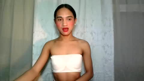 Snapshot of dark_hurohuro19 chatting on December 12, 2024, 3:10 am LIANNA online show from December 12, 2024, 3:10 am
