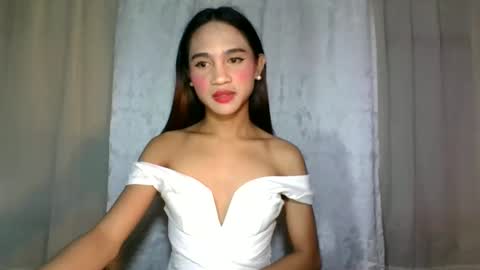 Snapshot of dark_hurohuro19 chatting on December 22, 2024, 10:04 pm LIANNA online show from December 22, 2024, 10:04 pm