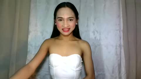 Snapshot of dark_hurohuro19 chatting on December 28, 2024, 12:57 am LIANNA online show from December 28, 2024, 12:57 am