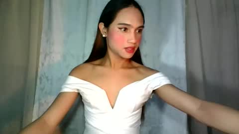 Snapshot of dark_hurohuro19 chatting on January 19, 2025, 1:21 am LIANNA online show from January 19, 2025, 1:21 am