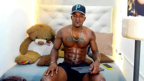 Snapshot of dark_king01 chatting on February 10, 2026, 7:18 pm dark_king01 online show from February 10, 2026, 7:18 pm