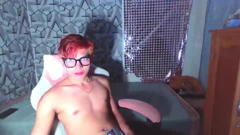 Snapshot of dark_lustxox chatting on March 4, 2026, 9:59 am dark_lustxox online show from March 4, 2026, 9:59 am
