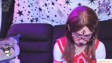 dark_nina__ online show from April 24, 2026, 4:26 am