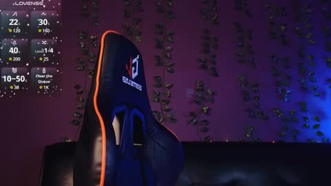 Snapshot of dark_vamp_ chatting on January 19, 2025, 12:38 am Vamp  online show from January 19, 2025, 12:38 am