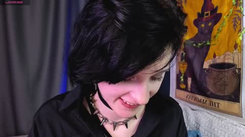 Snapshot of dark_vamp_ chatting on January 23, 2025, 6:03 pm Vamp  online show from January 23, 2025, 6:03 pm