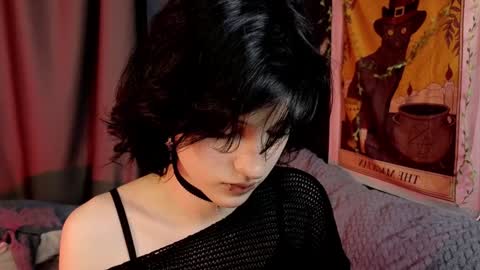 Snapshot of dark_vamp_ chatting on February 7, 2025, 10:41 pm Vamp  online show from February 7, 2025, 10:41 pm