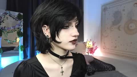 Snapshot of dark_vamp_ chatting on March 2, 2025, 10:35 am Vamp  online show from March 2, 2025, 10:35 am