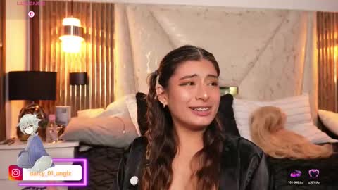 Angel Darcy  online show from March 22, 2026, 3:26 pm