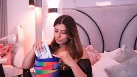 Angel Darcy  online show from July 14, 2026, 10:37 pm