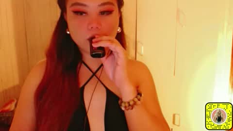 Snapshot of darkbirde chatting on February 1, 2026, 6:28 pm Rose Dawson online show from February 1, 2026, 6:28 pm