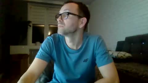 darkhaired34 online show from February 8, 2025, 9:04 pm