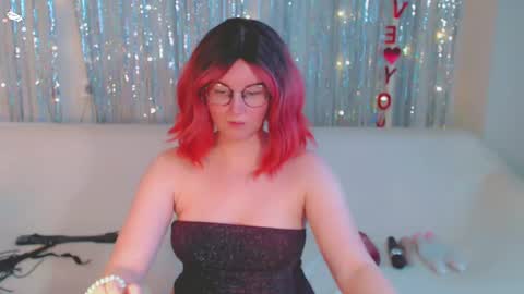 Kelly online show from February 9, 2025, 11:47 am