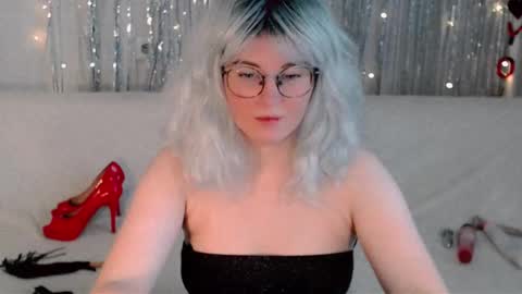 Kelly online show from September 27, 2025, 6:29 am