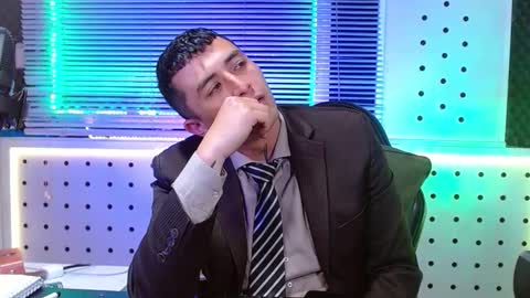 DARKO0717 online show from March 4, 2026, 4:24 pm